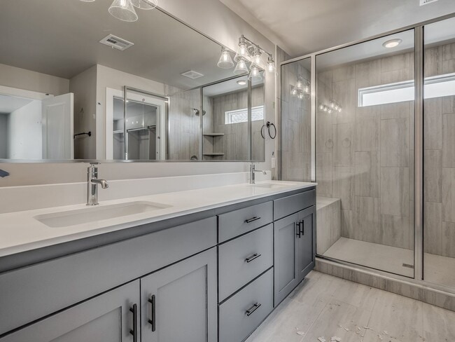 Building Photo - 500 NW 176th Terrace