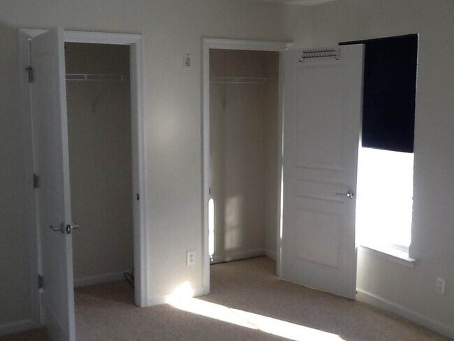 2 closet Main Bedroom - 8468 Cromwell Court