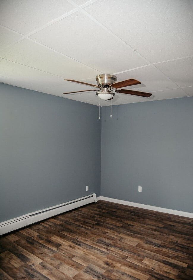 Building Photo - 2933 Horseshoe Pike