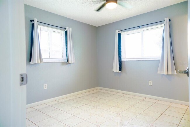 Building Photo - 3139 Iverson St