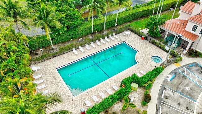 Building Photo - 1207 Belmont Pl