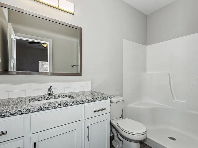 Building Photo - 3604 W 45th St S