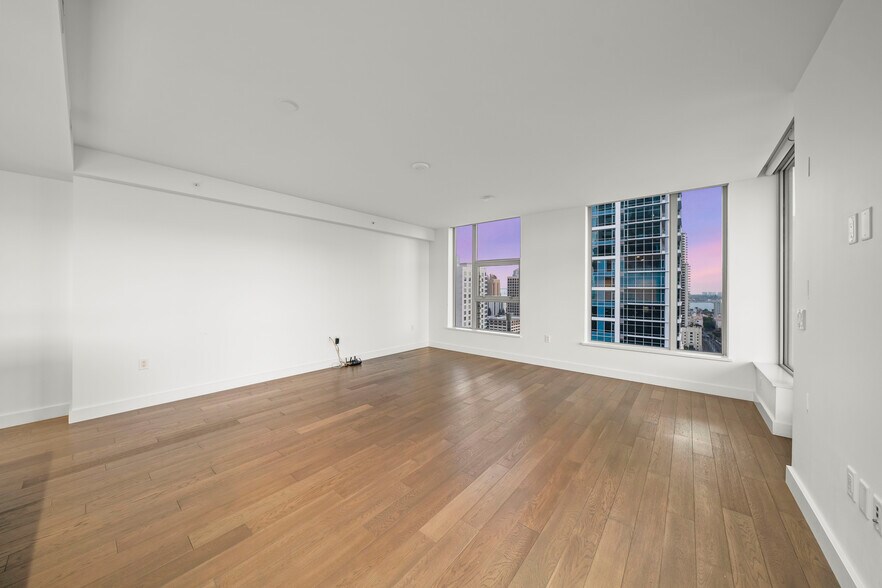 Building Photo - 1388 Kettner Blvd
