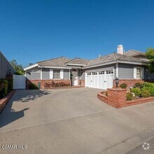 Building Photo - 32146 Oakshore Dr