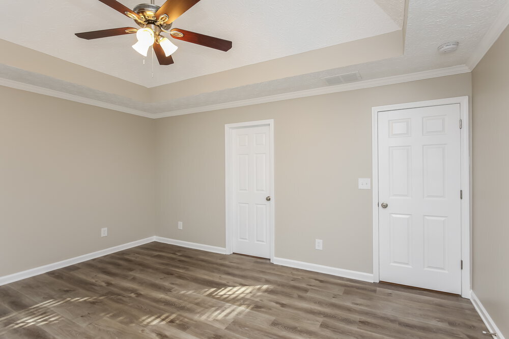 Building Photo - 557 Michael Cir