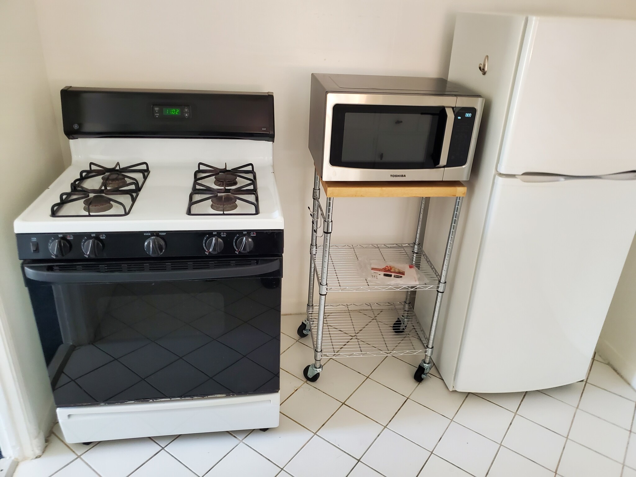 Building Photo - 11012 Aletta Ave