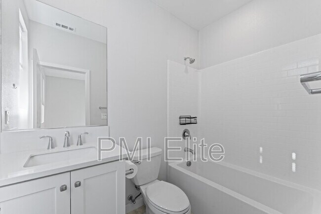 Building Photo - 26912 W Winding Trail Ct