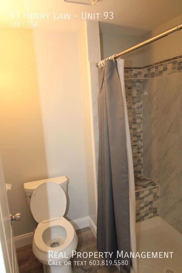 Building Photo - 93 Henry Law Ave