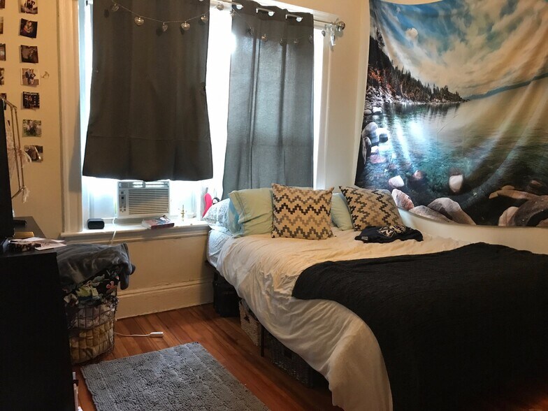 Building Photo - 11 Mt Hood Rd