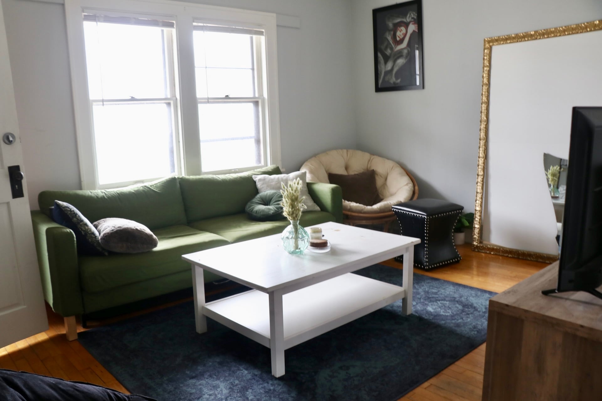 Living Room - 1401 5th St NE