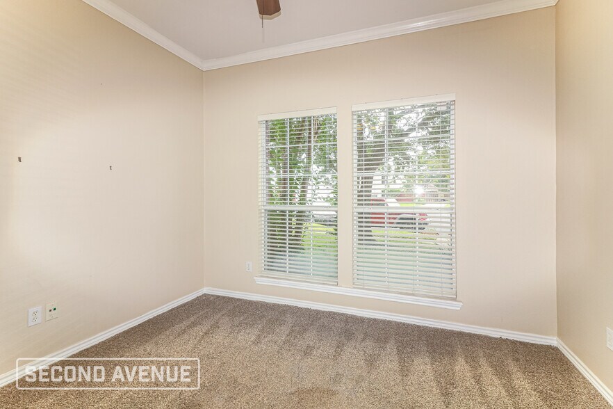Building Photo - 7406 Lake Buchanan Ct