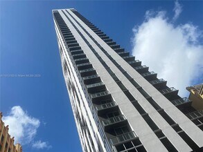 Building Photo - 151 SE 1st St