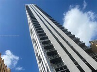 Building Photo - 151 SE 1st St