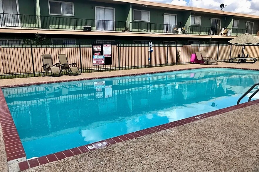 Interior Photo - Wayside Apts