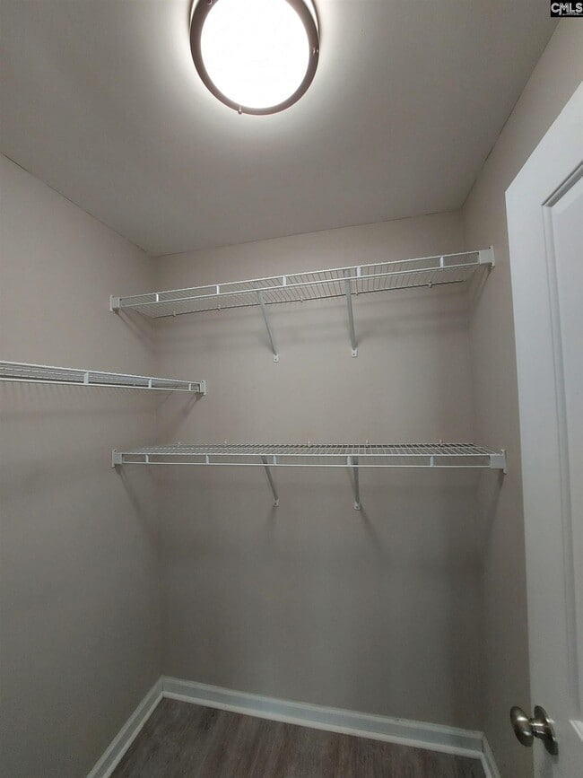 Building Photo - 418 Hawkeye Ct