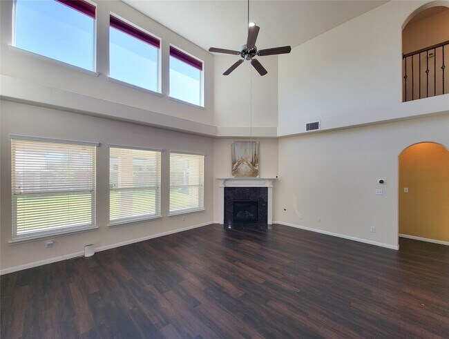 Building Photo - 26307 Langdon Ct