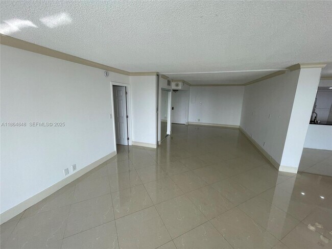 Building Photo - 3800 S Ocean Dr