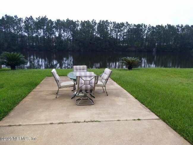 Primary Photo - 12895 Bentwater Dr