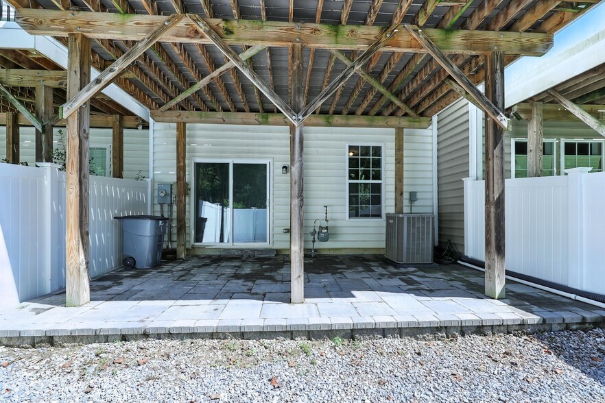 Building Photo - 4905 Forest Pines Dr