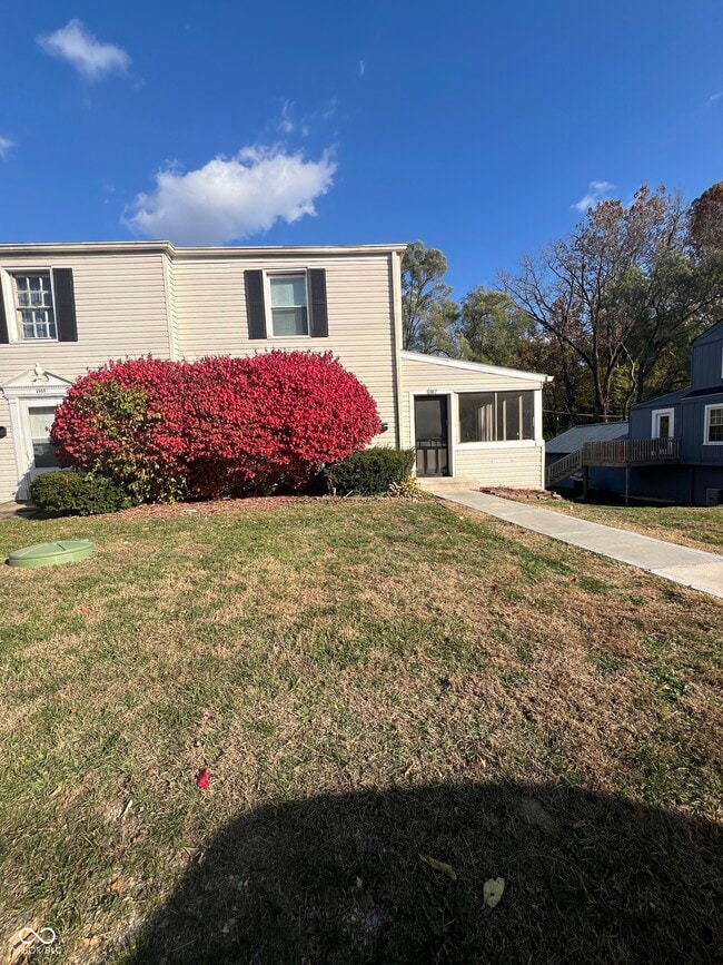 Building Photo - 6967 N College Ave