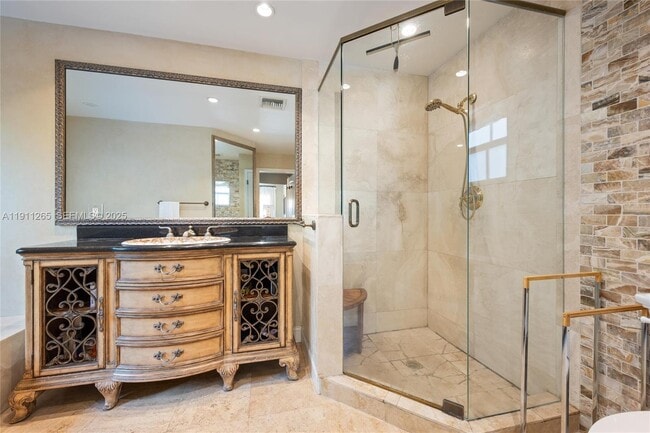 Building Photo - 3308 NE 16th Pl