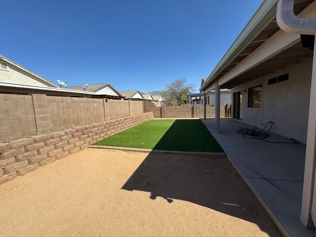 Building Photo - Beautiful Modern 3Bdm 2Ba Home, Great Location,Must See!