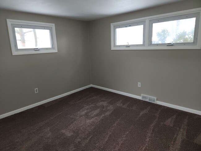 Building Photo - 311 Rebecca St