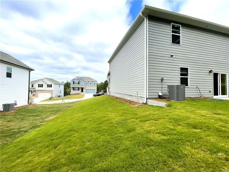 Building Photo - 290 Rivulet Dr