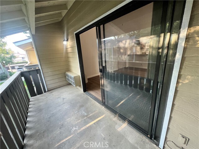 Building Photo - 3535 Banbury Dr