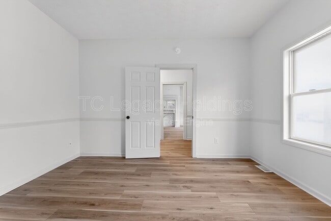 Building Photo - 127 Haymond Hwy