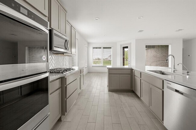 Building Photo - 29231 Red Rocks Pk Dr