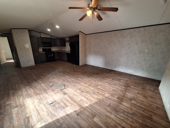 Building Photo - 1134 Kelly Dr