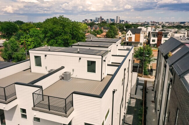 Building Photo - 1294 Stuart St