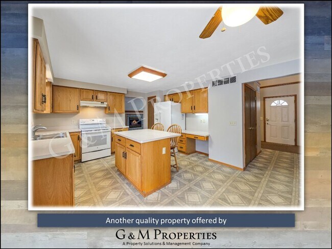 Building Photo - Rare 4-Bedroom Home Rental in the Penfield School District!