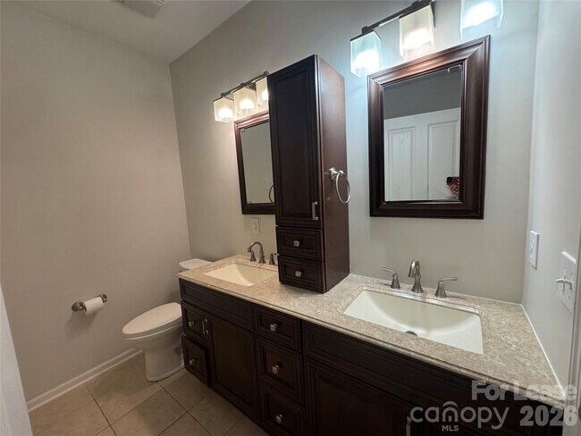 Building Photo - 2416 Coltsview Ln