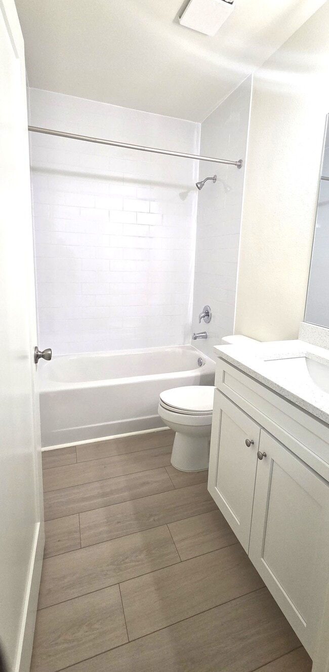 Building Photo - 3099 15th Ave S