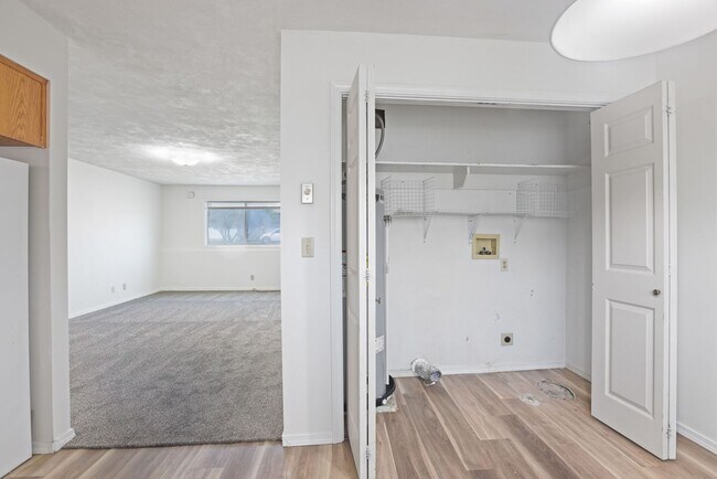 Building Photo - 2286 Stace St