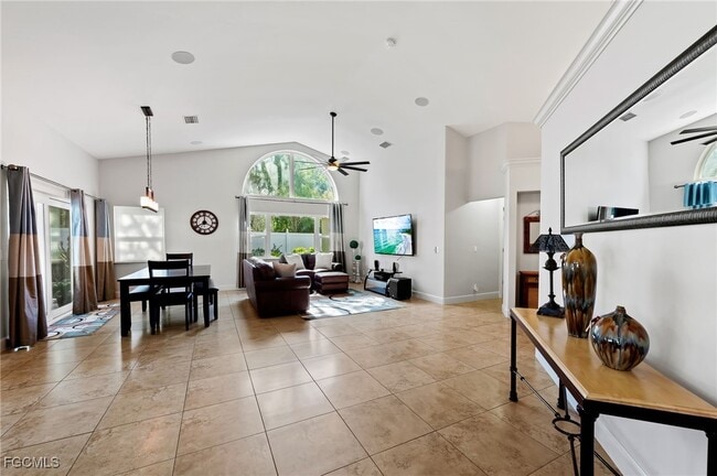 Building Photo - 1250 Silverstrand Dr