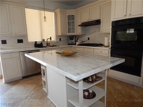 Building Photo - 2465 Bench Reef Pl