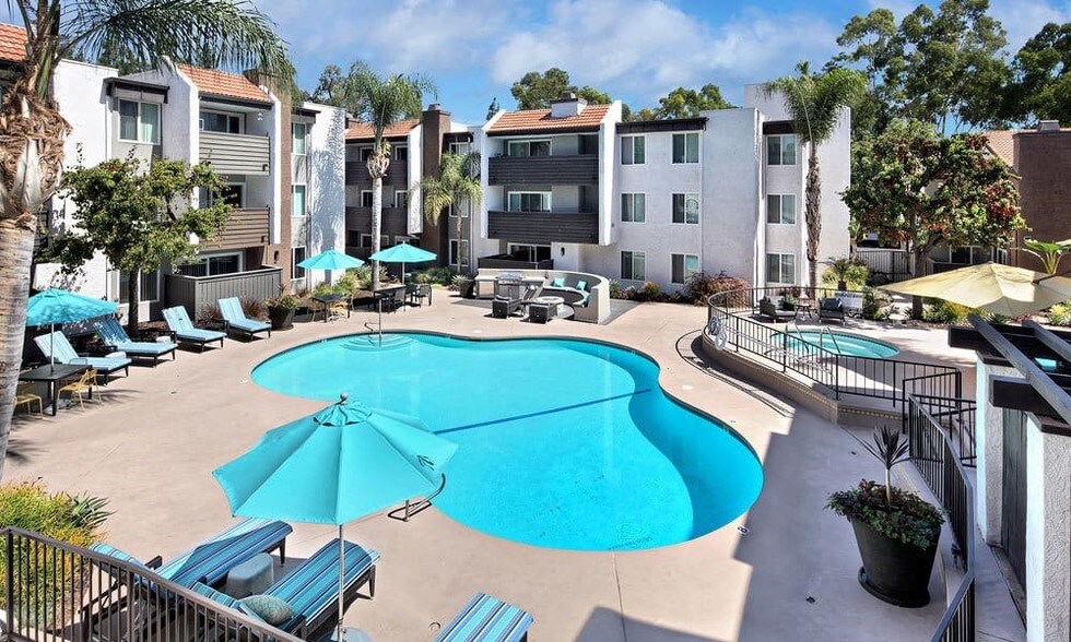 City View Apartments at Warner Center 21530 Califa St Woodland Hills
