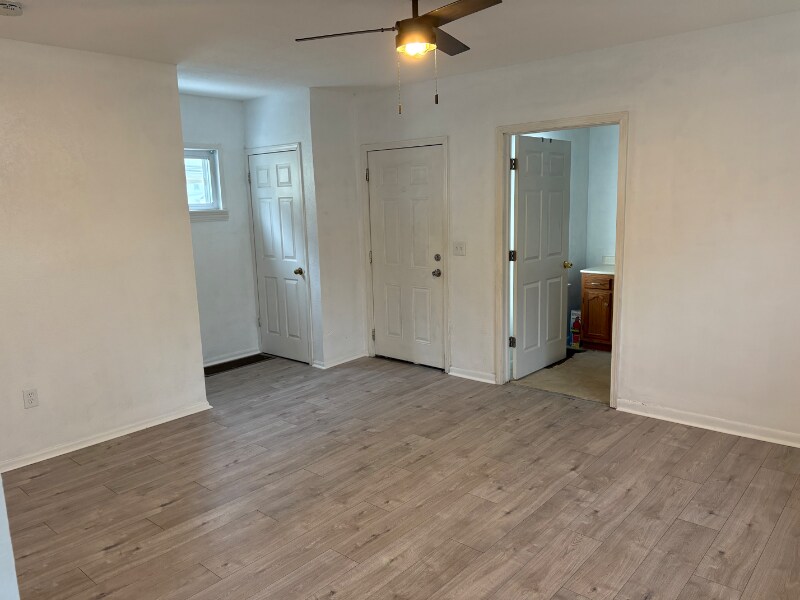 Building Photo - 2115 Alvin St