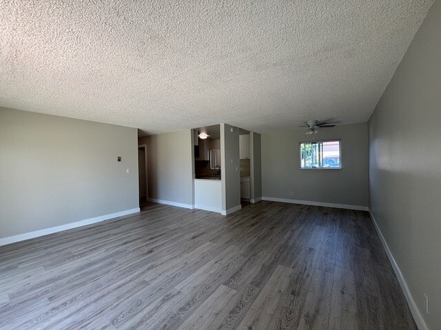 Building Photo - 5502 Fernhill Cir