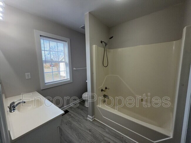 Building Photo - 1500 Money Penny Ct