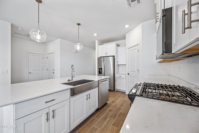 Building Photo - 2436 Fortana Dr