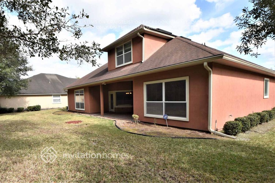 Building Photo - 1260 Harbour Town Dr