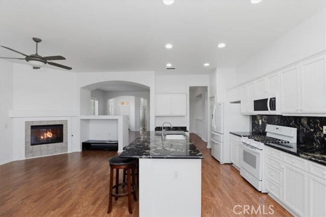 Building Photo - 9196 Pioneer Ln