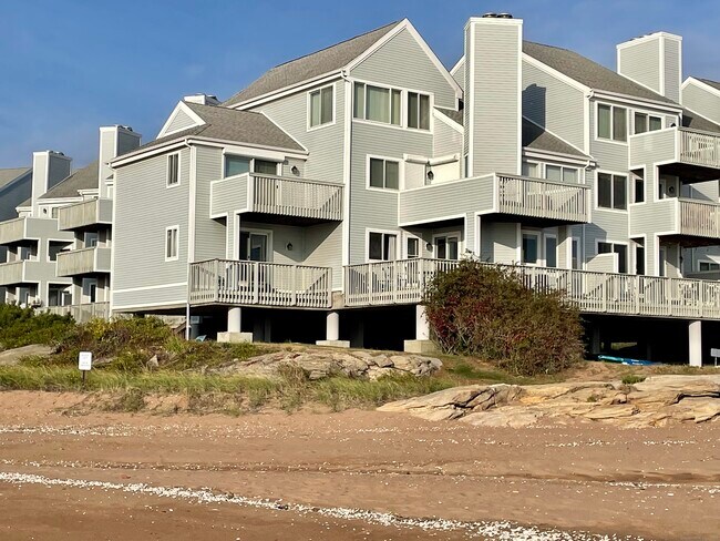 Primary Photo - 1 Mansfield Grove Rd