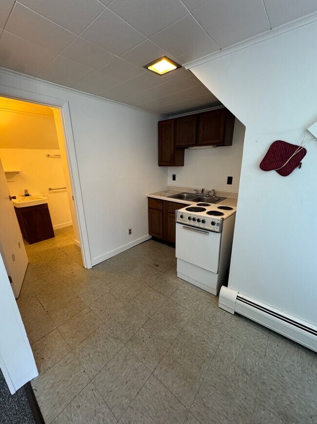 Building Photo - Hale Randolph Apartments