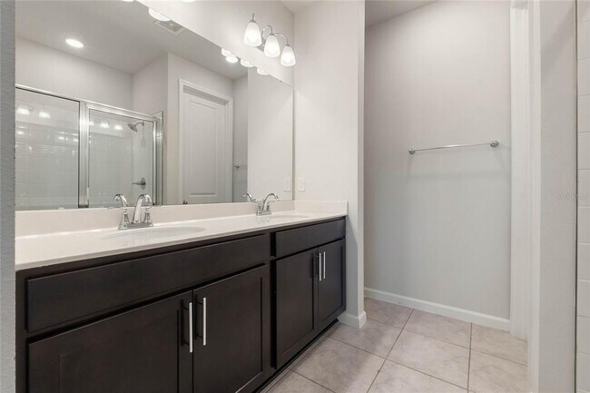 Building Photo - 5315 Meadow Song Dr