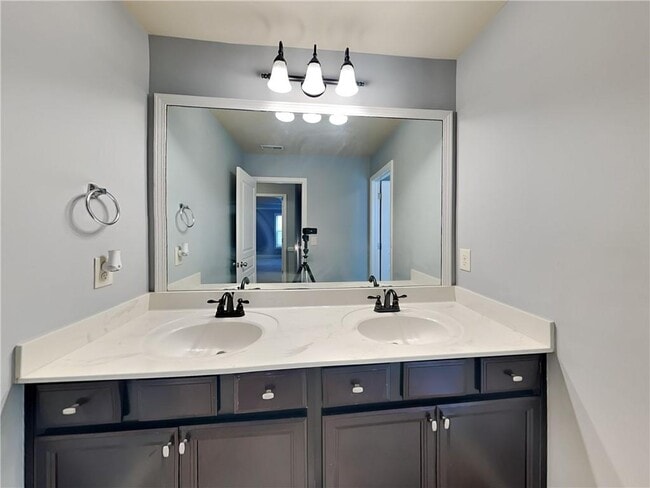 Building Photo - 2735 Gold Creek Ln